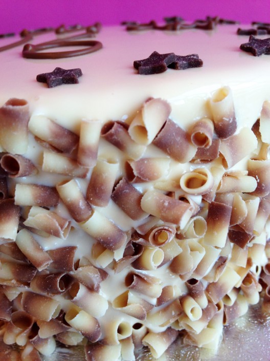 Medium Cake